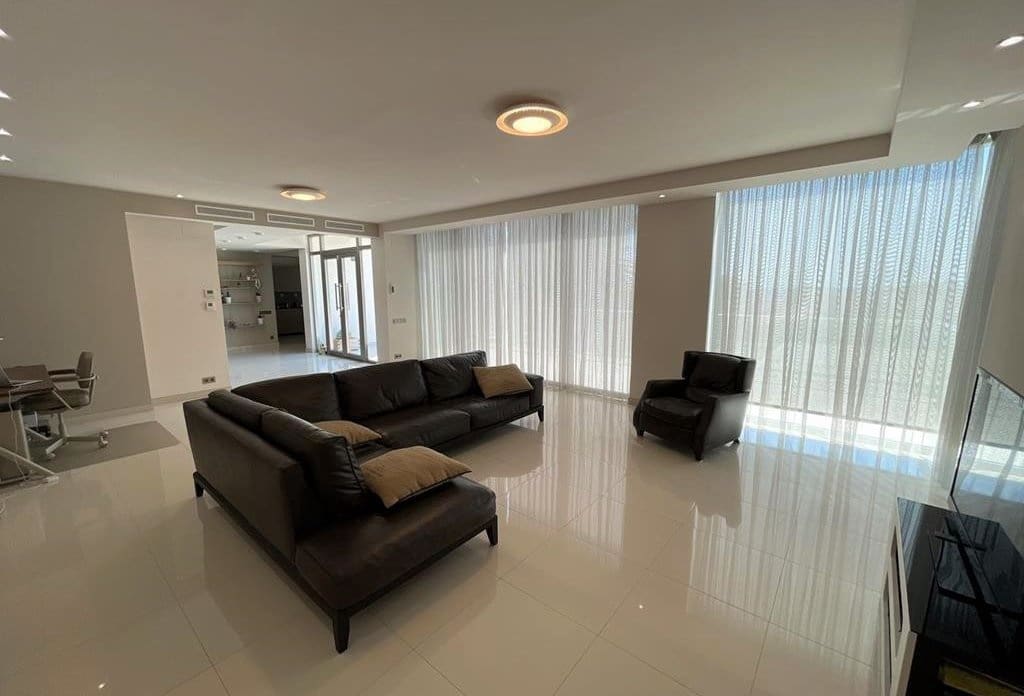 5 chambre Villa/Maison à vendre à Calpe / Calp avec piscine - 1 980 000 € (Ref: 10043877)