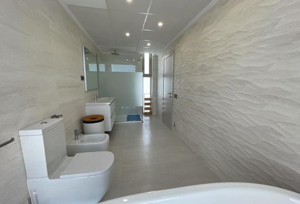5 chambre Villa/Maison à vendre à Calpe / Calp avec piscine - 1 980 000 € (Ref: 10043877)