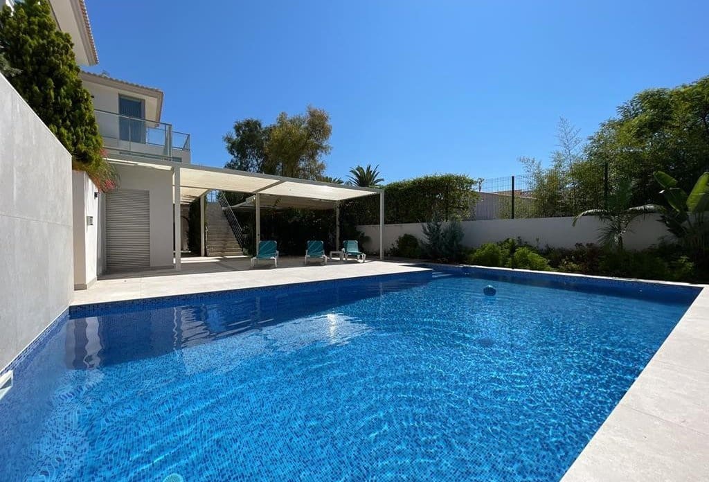5 chambre Villa/Maison à vendre à Calpe / Calp avec piscine - 1 980 000 € (Ref: 10043877)