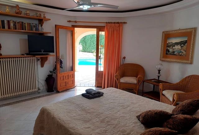 8 makuuhuone Huvila myytävänä paikassa Benissa mukana uima-altaan - 795 000 € (Ref: 10043878)
