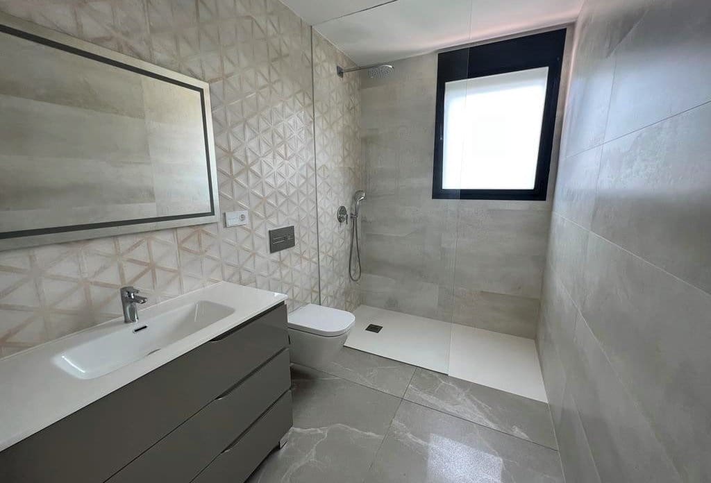 4 bedroom Villa for sale in Calpe / Calp with pool - € 1,125,000 (Ref: 10043879)