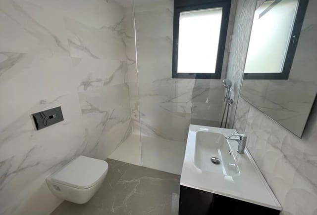 4 bedroom Villa for sale in Calpe / Calp with pool - € 1,125,000 (Ref: 10043879)