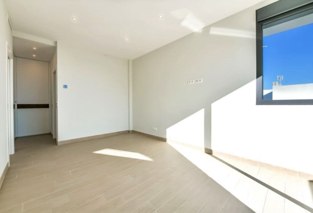 4 chambre Villa/Maison à vendre à Calpe / Calp avec piscine - 1 900 000 € (Ref: 10043880)