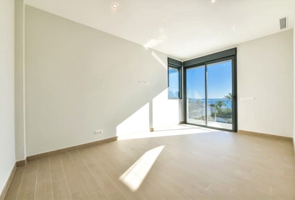 4 chambre Villa/Maison à vendre à Calpe / Calp avec piscine - 1 900 000 € (Ref: 10043880)