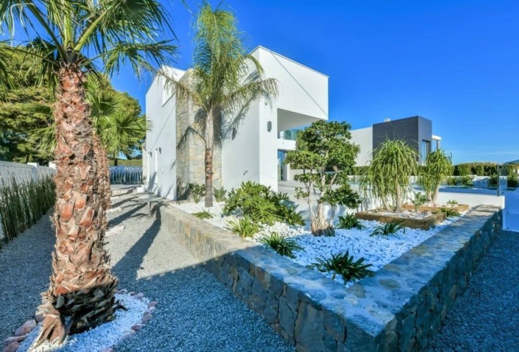 4 chambre Villa/Maison à vendre à Calpe / Calp avec piscine - 1 900 000 € (Ref: 10043880)