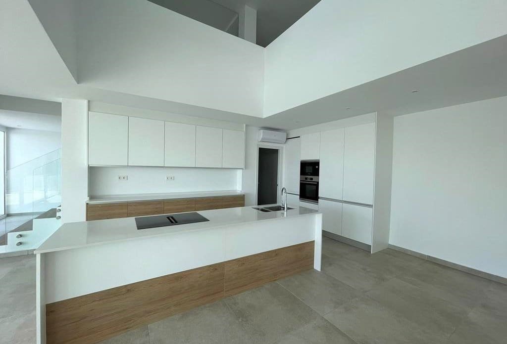 4 chambre Villa/Maison à vendre à Altea avec piscine - 1 290 000 € (Ref: 10043881)