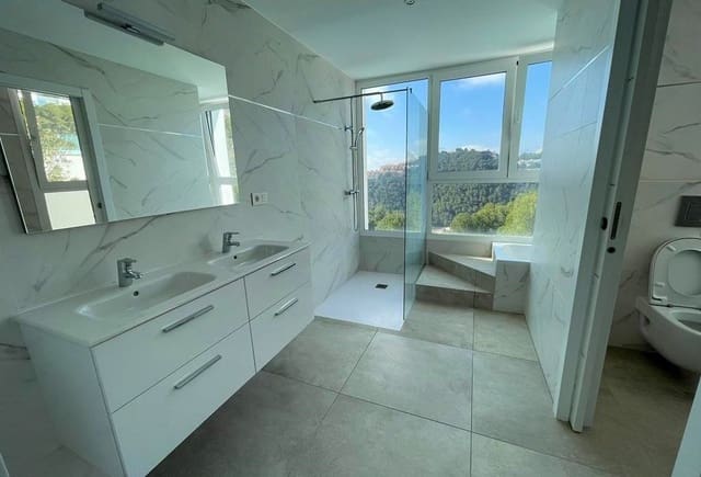 4 chambre Villa/Maison à vendre à Altea avec piscine - 1 290 000 € (Ref: 10043881)
