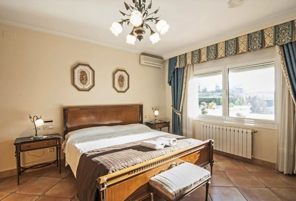 7 makuuhuone Huvila myytävänä paikassa Benissa mukana uima-altaan - 1 295 000 € (Ref: 10043882)