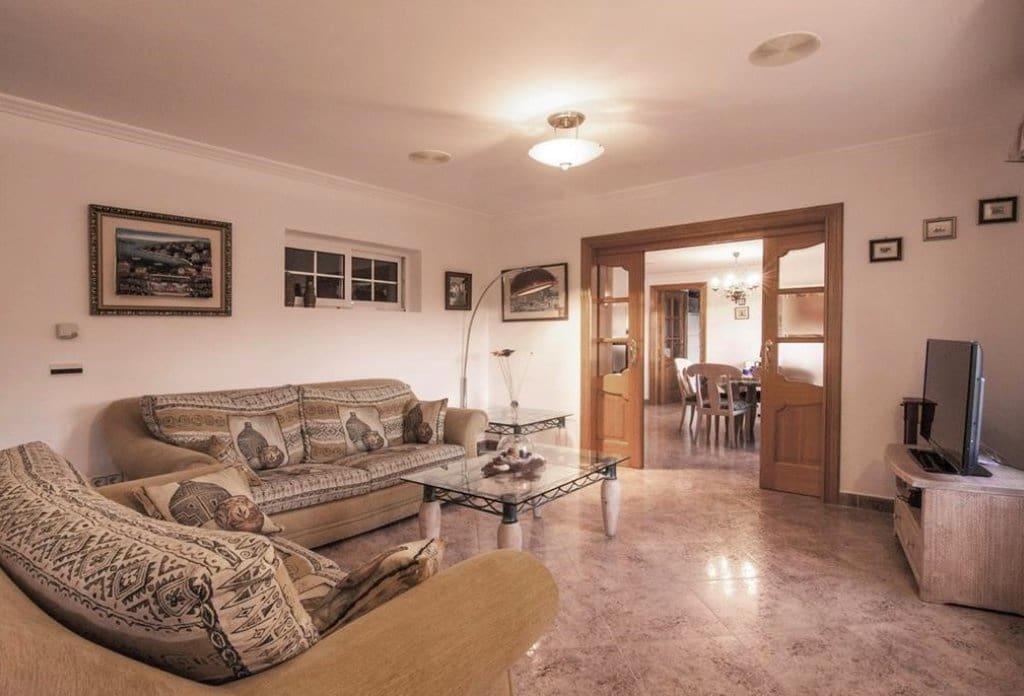 7 makuuhuone Huvila myytävänä paikassa Benissa mukana uima-altaan - 1 295 000 € (Ref: 10043882)