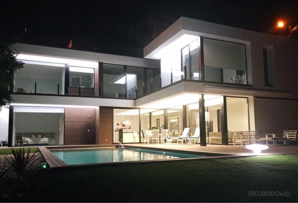 4 chambre Villa/Maison à vendre à Altea avec piscine - 2 000 000 € (Ref: 10043886)