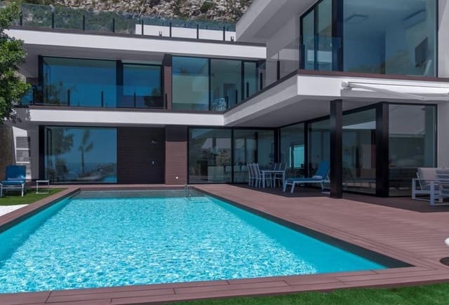 4 chambre Villa/Maison à vendre à Altea avec piscine - 2 000 000 € (Ref: 10043886)