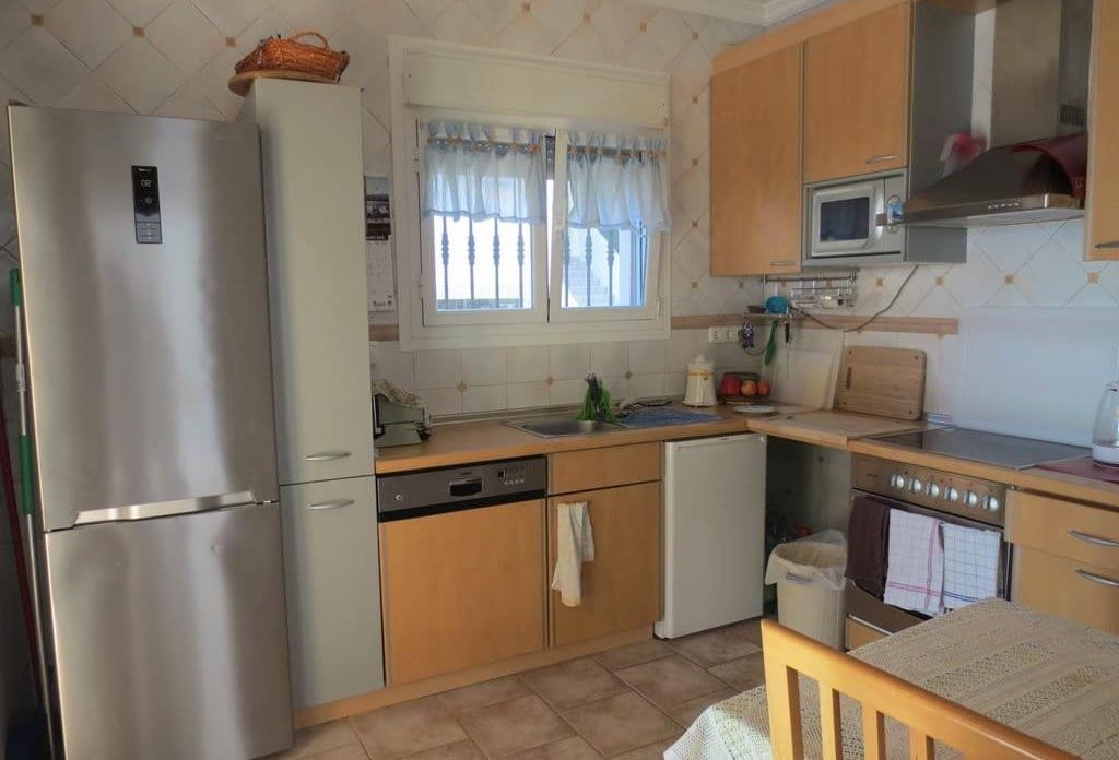 5 bedroom Villa for sale in Calpe / Calp with pool - € 749,000 (Ref: 10043887)