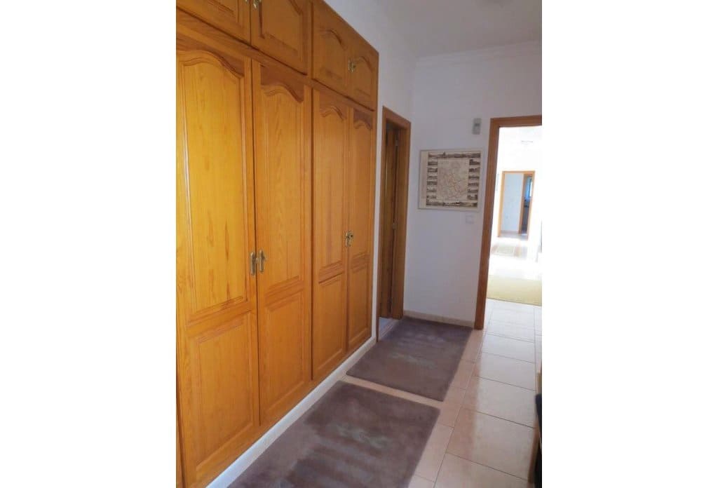 5 bedroom Villa for sale in Calpe / Calp with pool - € 749,000 (Ref: 10043887)