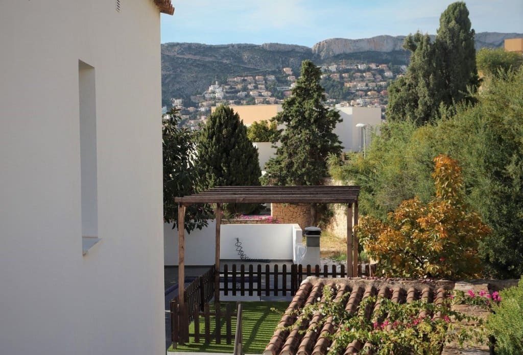 4 Zimmer Villa zu verkaufen in Calpe / Calp mit Pool - 750.000 € (Ref: 10043889)