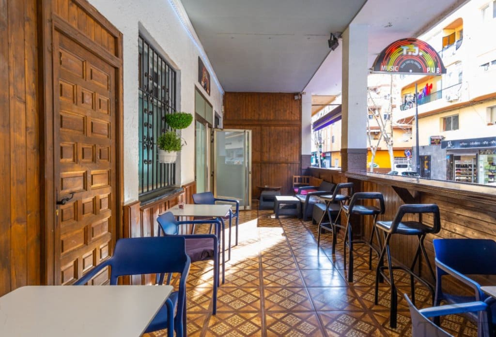 Restaurant/bar te koop in Calpe / Calp - € 300.000 (Ref: 10043890)