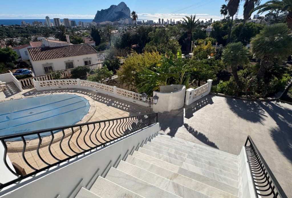 6 soverom Villa til salgs i Calpe / Calp med svømmebasseng - € 995 000 (Ref: 10043894)