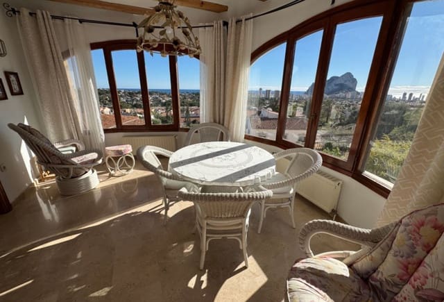 6 chambre Villa/Maison à vendre à Calpe / Calp avec piscine - 995 000 € (Ref: 10043894)