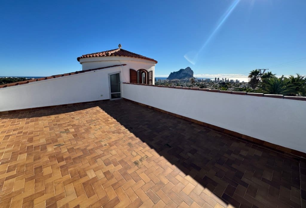 6 soverom Villa til salgs i Calpe / Calp med svømmebasseng - € 995 000 (Ref: 10043894)