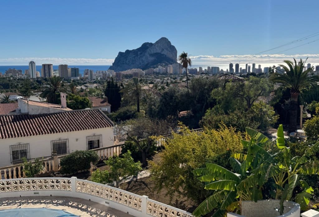6 soverom Villa til salgs i Calpe / Calp med svømmebasseng - € 995 000 (Ref: 10043894)