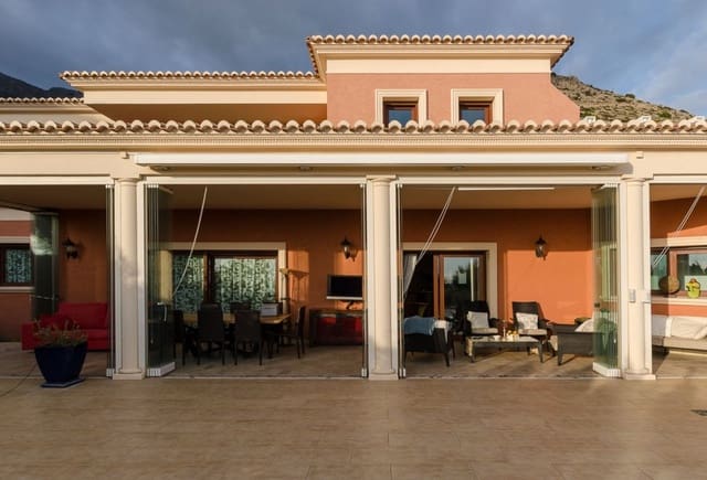 7 chambre Villa/Maison à vendre à Altea avec piscine - 2 500 000 € (Ref: 10043896)