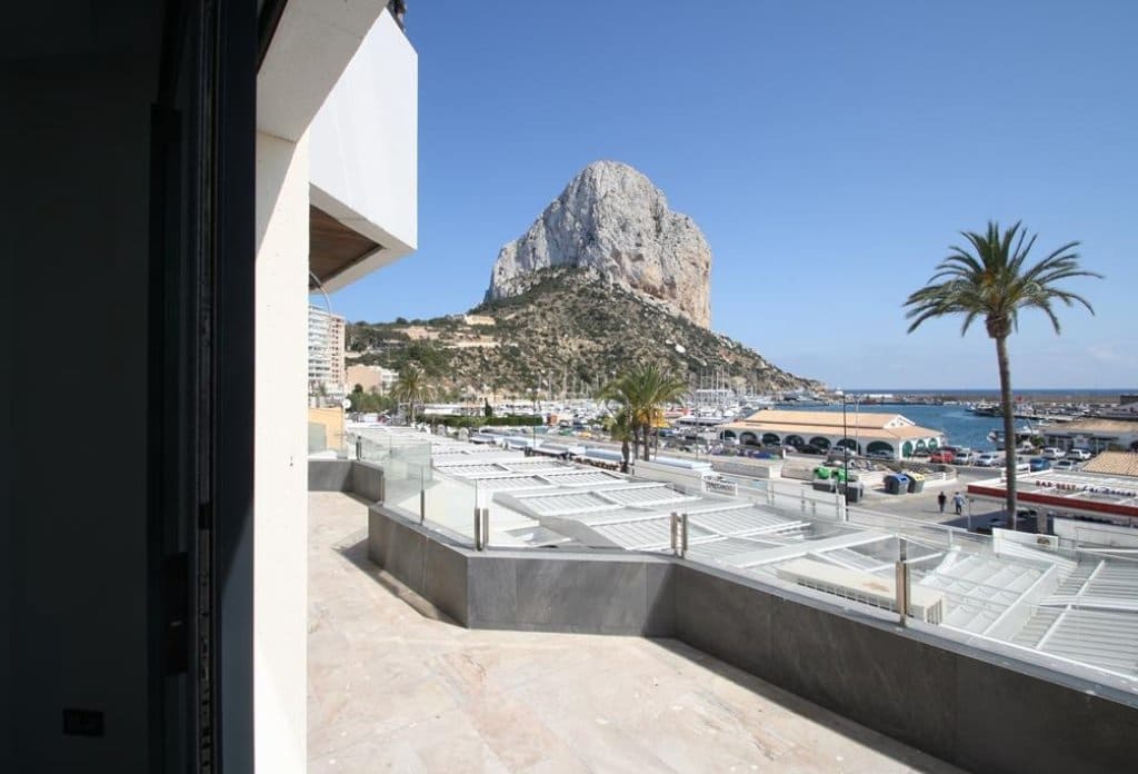 3 quarto Apartamento para venda em Calpe / Calp - 750 000 € (Ref: 10043897)