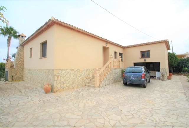 3 bedroom Villa for sale in Calpe / Calp with pool - € 650,000 (Ref: 10043898)