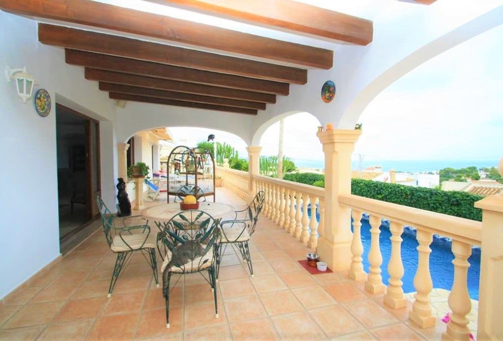 3 bedroom Villa for sale in Calpe / Calp with pool - € 650,000 (Ref: 10043898)