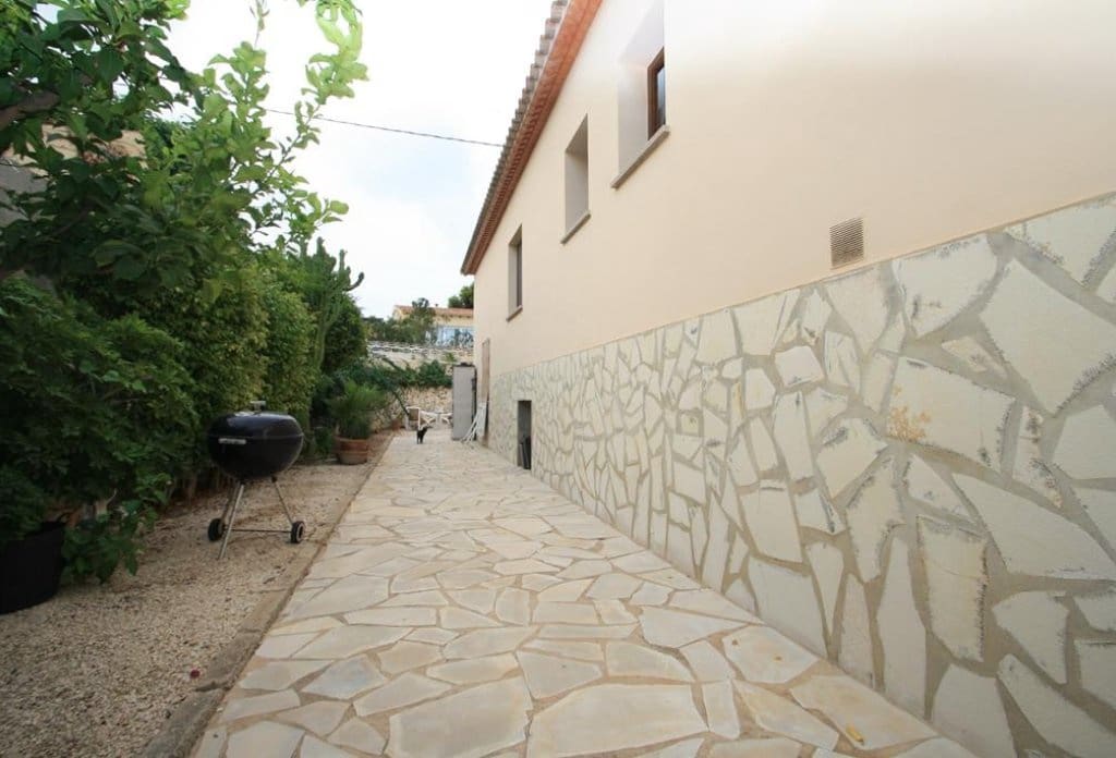 3 bedroom Villa for sale in Calpe / Calp with pool - € 650,000 (Ref: 10043898)