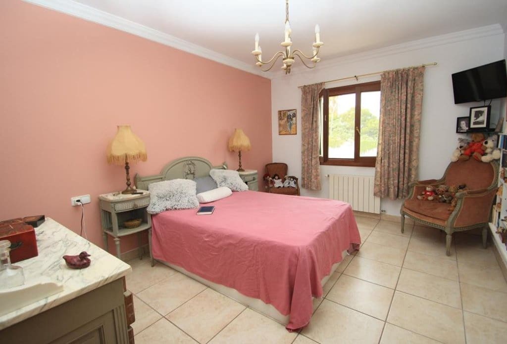3 bedroom Villa for sale in Calpe / Calp with pool - € 650,000 (Ref: 10043898)