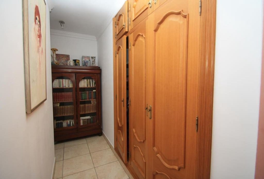 3 bedroom Villa for sale in Calpe / Calp with pool - € 650,000 (Ref: 10043898)