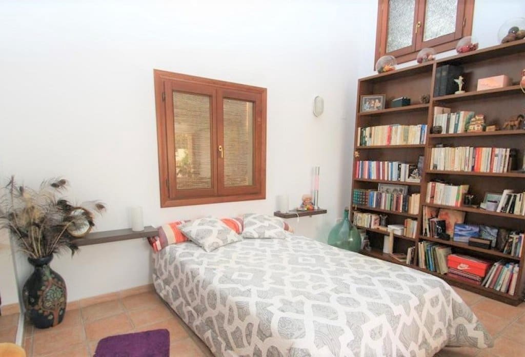 3 bedroom Villa for sale in Calpe / Calp with pool - € 650,000 (Ref: 10043898)