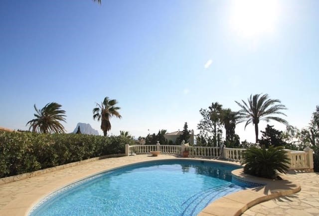 4 sovrum Villa till salu i Maryvilla, Calpe / Calp med pool - 950 000 € (Ref: 10043899)