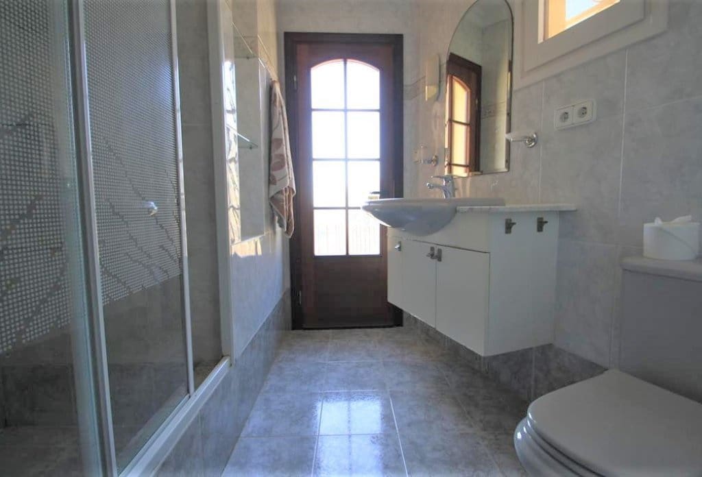 4 sovrum Villa till salu i Calpe / Calp med pool - 950 000 € (Ref: 10043899)