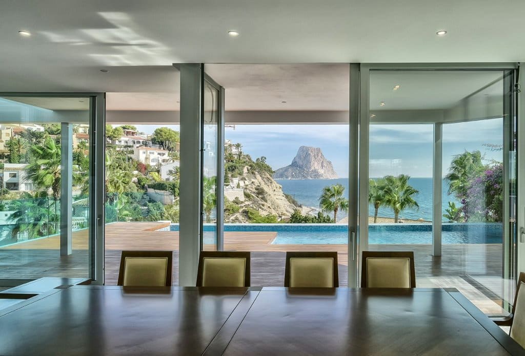2 bedroom Villa for sale in Calpe / Calp with pool - € 2,950,000 (Ref: 10043900)