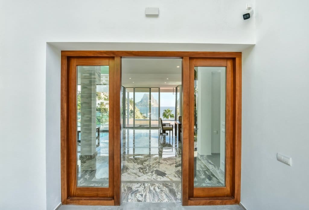 2 bedroom Villa for sale in Calpe / Calp with pool - € 2,950,000 (Ref: 10043900)