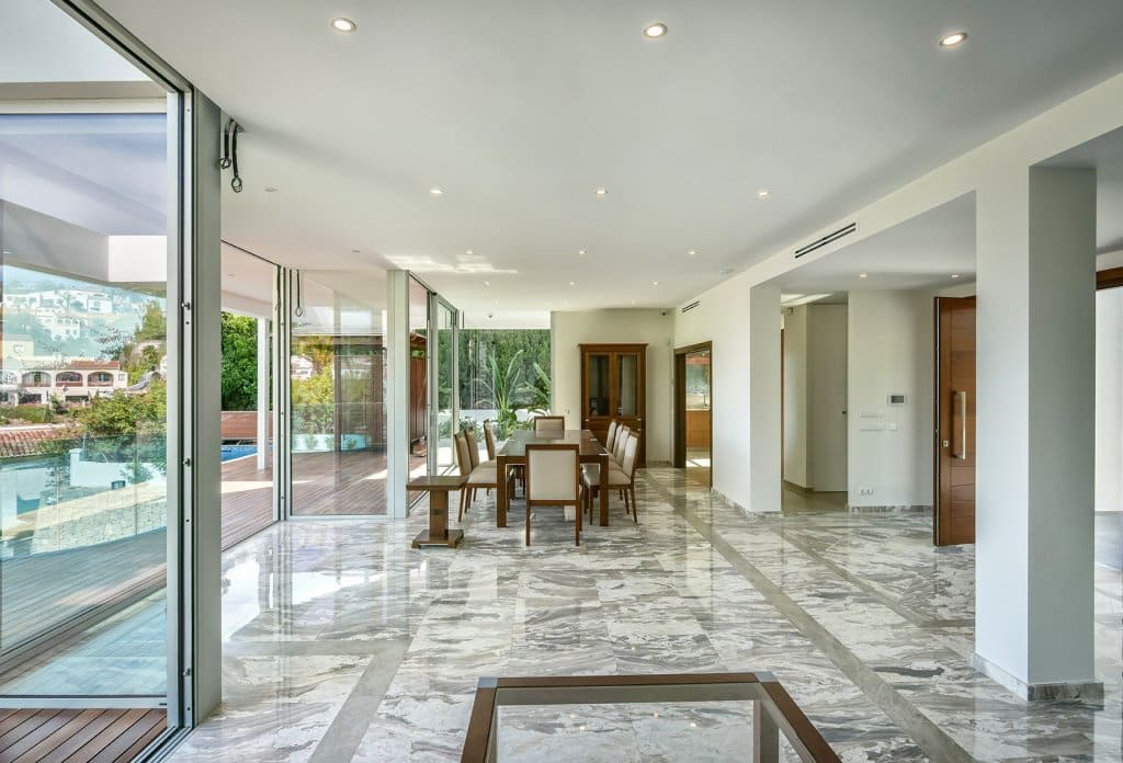 2 bedroom Villa for sale in Calpe / Calp with pool - € 2,950,000 (Ref: 10043900)