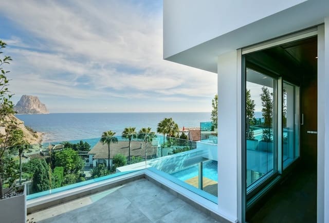 2 bedroom Villa for sale in Canuta, Calpe / Calp with pool - € 2,950,000 (Ref: 10043900)
