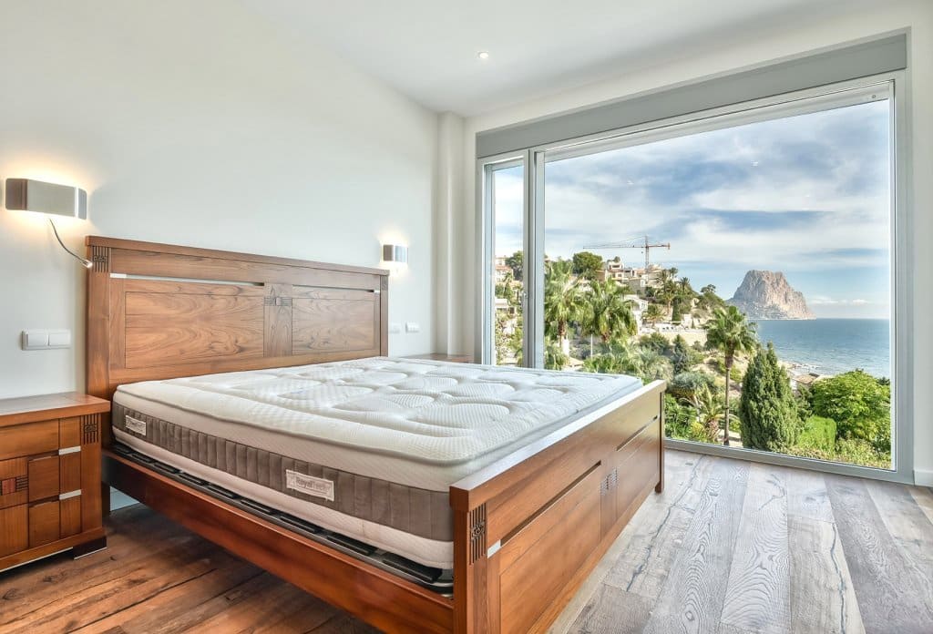 2 bedroom Villa for sale in Calpe / Calp with pool - € 2,950,000 (Ref: 10043900)