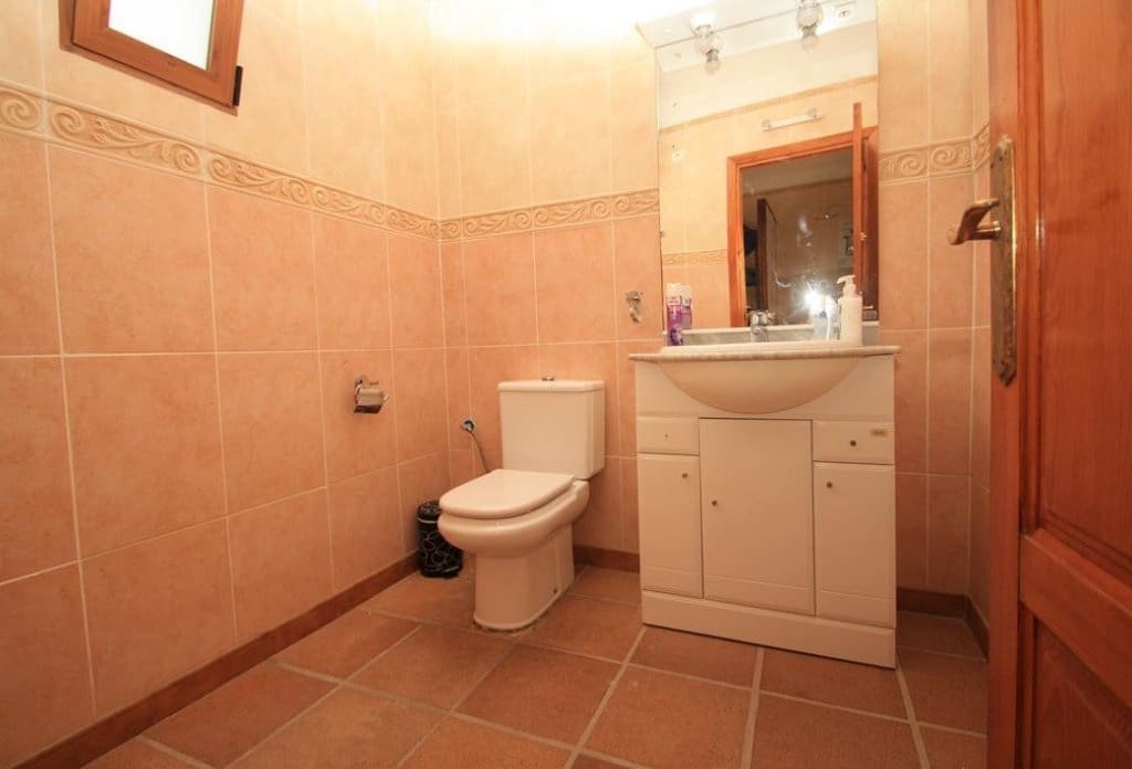 6 quarto Moradia para venda em Moraira com piscina - 1 100 000 € (Ref: 10043901)
