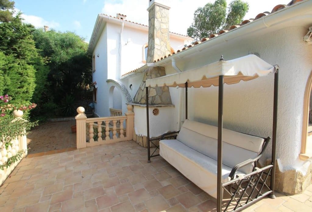 6 quarto Moradia para venda em Moraira com piscina - 1 100 000 € (Ref: 10043901)