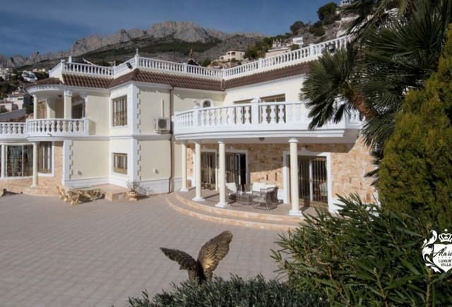 10 chambre Villa/Maison à vendre à Altea avec piscine - 5 900 000 € (Ref: 10043902)