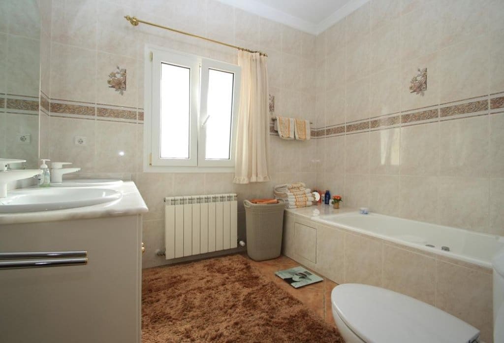 5 quarto Moradia para venda em Calpe / Calp com piscina - 1 500 000 € (Ref: 10043904)