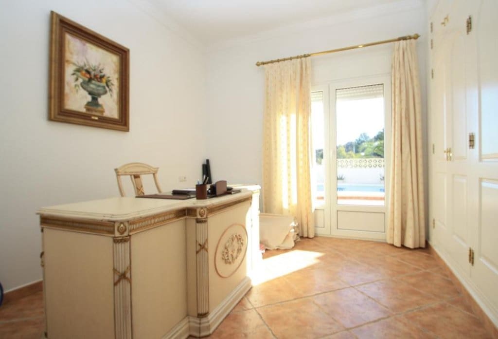 5 quarto Moradia para venda em Calpe / Calp com piscina - 1 500 000 € (Ref: 10043904)