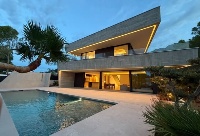 4 sovrum Villa till salu i Altea med pool - 2 345 000 € (Ref: 10043905)