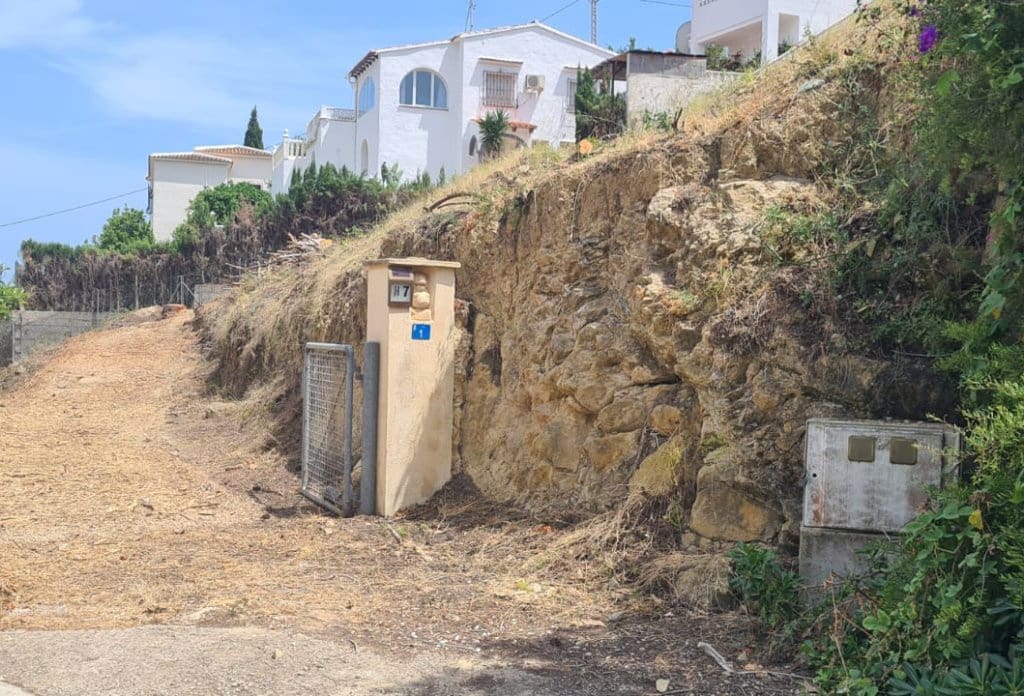 Ubebygd land til salgs i Benissa - € 199 000 (Ref: 10043906)