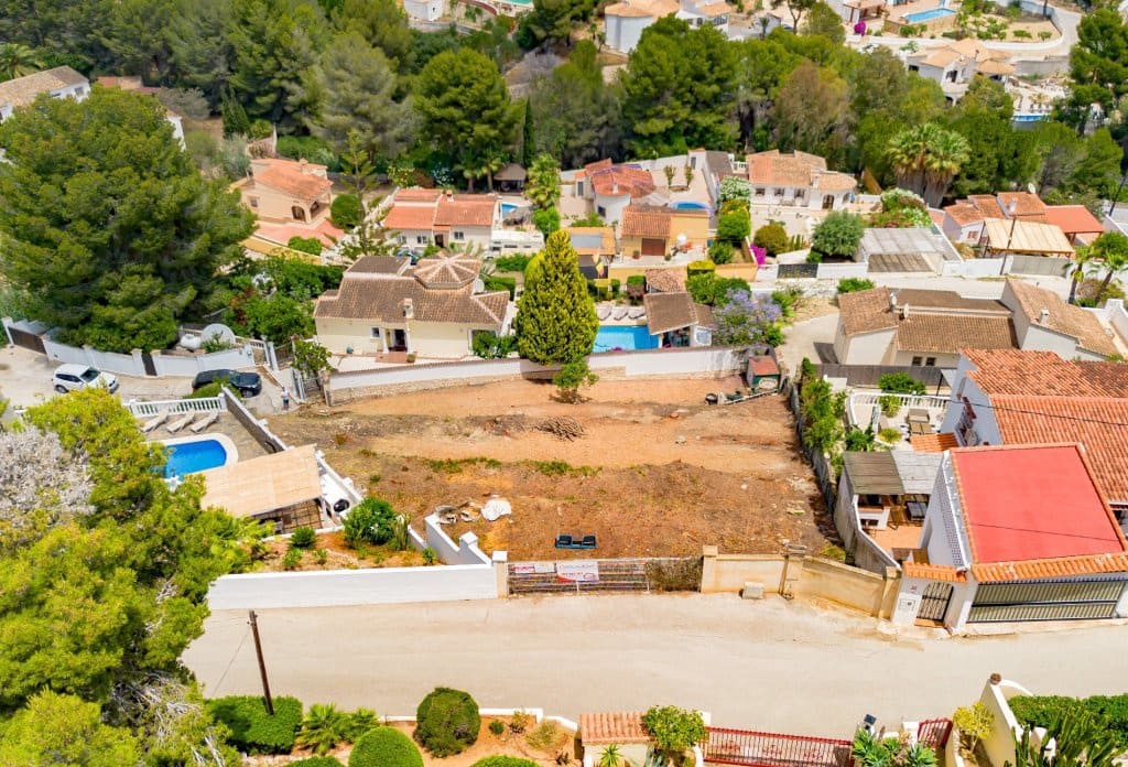 Ubebygd land til salgs i Benissa - € 199 000 (Ref: 10043906)