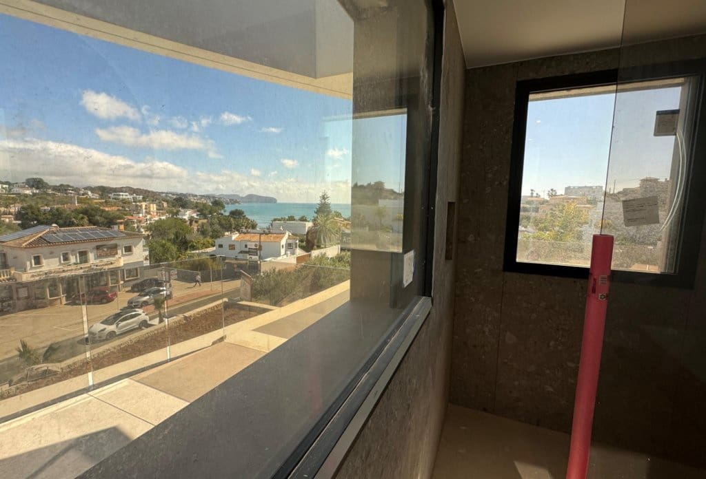 Chalet de 4 habitaciones en Benissa en venta con piscina - 3.195.000 € (Ref: 10043909)