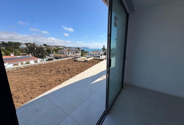 Chalet de 4 habitaciones en Benissa en venta con piscina - 3.195.000 € (Ref: 10043909)