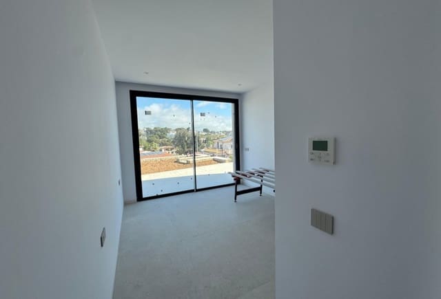Chalet de 4 habitaciones en Benissa en venta con piscina - 3.195.000 € (Ref: 10043909)
