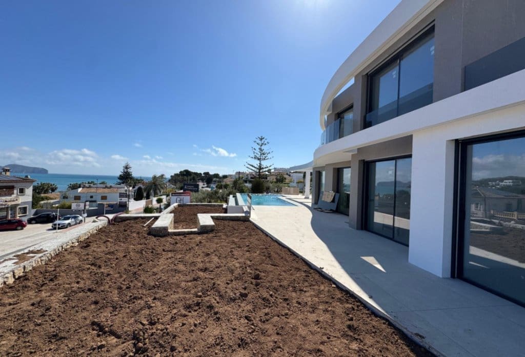 Chalet de 4 habitaciones en Benissa en venta con piscina - 3.195.000 € (Ref: 10043909)